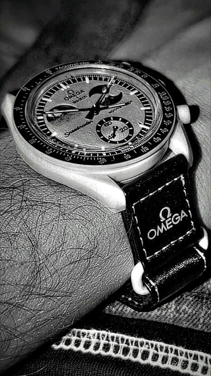 Omega-Speedmaster-Mission moon