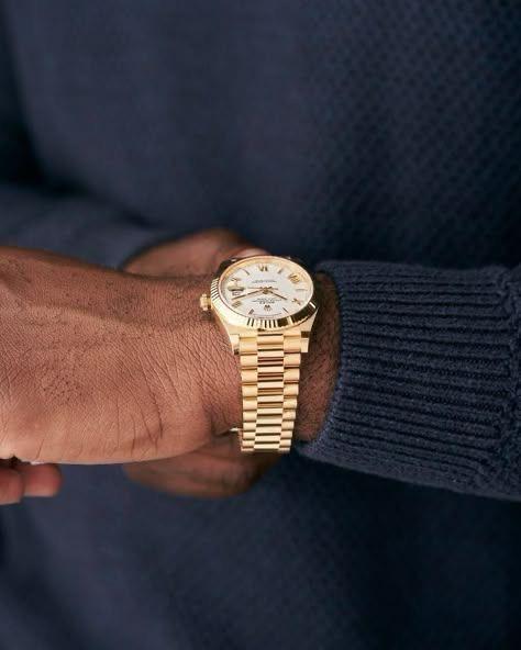 Rolex Day Date 42mm Gold